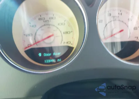 2013 Dodge Challenger Sxt z USA, uszkodzony, nr VIN 2C3CDYAG3DH548883